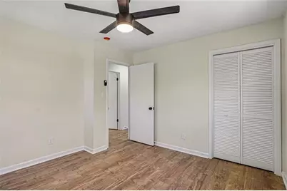 8832 Twin Oaks Drive, Jonesboro, GA 30236 - Photo 23