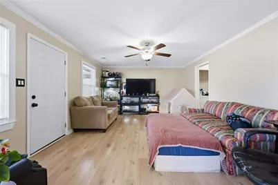 8327 Chicago Avenue, Douglasville, GA 30134 - Photo 13