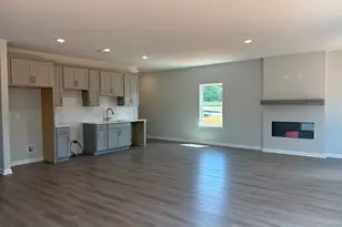 211 Atlas Ln, Winder, GA 30680 - Photo 3