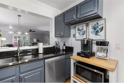 1601 Defoors Landing NW, Atlanta, GA 30318 - Photo 21