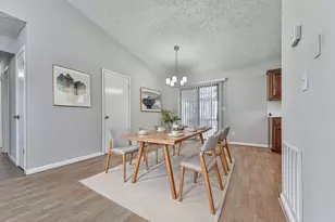 5506 Vaughn Rd, Woodstock, GA 30188 - Photo 5