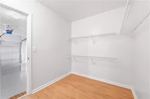 450 Shay Lind Ct SW, Lilburn, GA 30047 - Photo 21