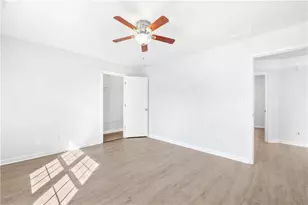 450 Shay Lind Ct SW, Lilburn, GA 30047 - Photo 33