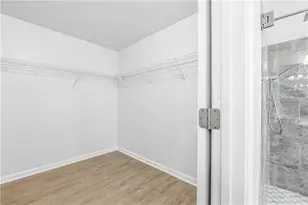 450 Shay Lind Ct SW, Lilburn, GA 30047 - Photo 29