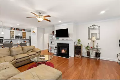 341 Villa Park Circle #37, Stone Mountain, GA 30087 - Photo 5