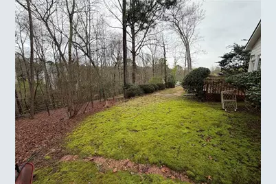 1105 Hunters Glen Drive, Woodstock, GA 30189 - Photo 7