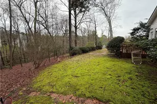 1105 Hunters Glen Dr, Woodstock, GA 30189 - Photo 7