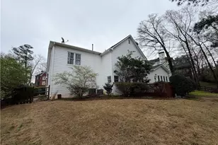 1105 Hunters Glen Dr, Woodstock, GA 30189 - Photo 9