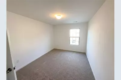 5485 Waverly Drive, Atlanta, GA 30349 - Photo 17