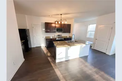 5485 Waverly Drive, Atlanta, GA 30349 - Photo 7