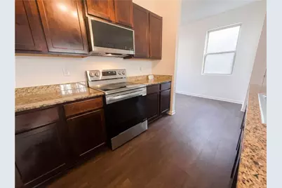 5485 Waverly Drive, Atlanta, GA 30349 - Photo 9