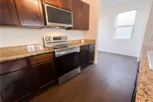 5485 Waverly Dr, Atlanta, GA 30349 - Photo 9