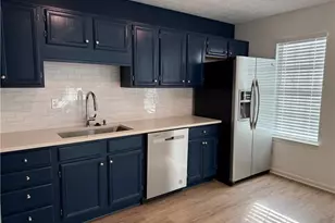 3859 Meadow Creek Dr, Peachtree Corners, GA 30092 - Photo 5