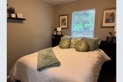 1613 Bayrose Circle, East Point, GA 30344 - Photo 9