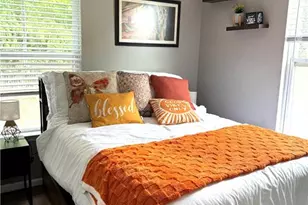 1613 Bayrose Cir, East Point, GA 30344 - Photo 11