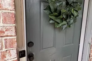 1613 Bayrose Cir, East Point, GA 30344 - Photo 3