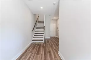 5051 Pinckney Ln, Peachtree Corners, GA 30092 - Photo 7