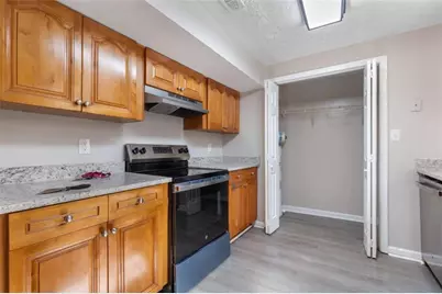 2803 Old South Drive, Jonesboro, GA 30236 - Photo 9