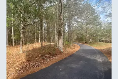 8615 Smith James Road, Snellville, GA 30039 - Photo 27