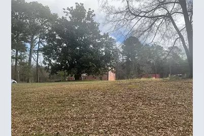 8615 Smith James Road, Snellville, GA 30039 - Photo 13