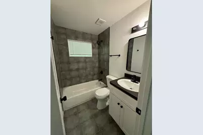 1610 Line Circle #4, Decatur, GA 30032 - Photo 5