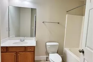 632 Scenic Creek Dr, Lawrenceville, GA 30046 - Photo 21