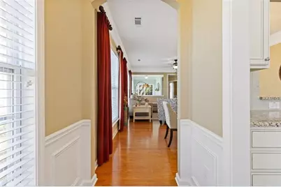 6106 Longleaf Drive, Hoschton, GA 30548 - Photo 5