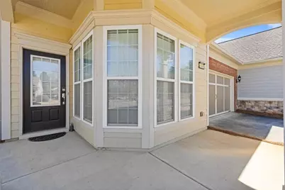 6106 Longleaf Drive, Hoschton, GA 30548 - Photo 3