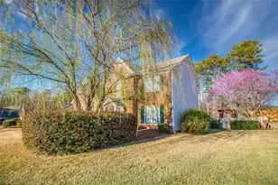 3520 Lochmill Dr, Loganville, GA 30052 - Photo 7