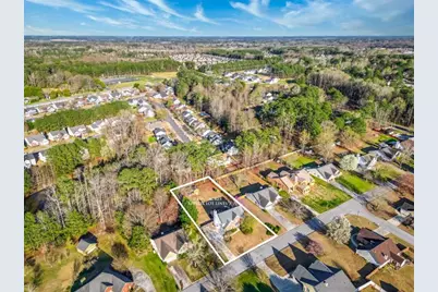 3520 Lochmill Drive, Loganville, GA 30052 - Photo 3