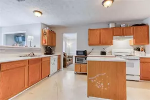 679 Michael Cir, Monroe, GA 30655 - Photo 17