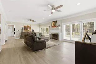 3392 Lost Valley Dr, Jonesboro, GA 30236 - Photo 21