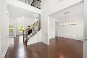 713 Owens Cir, Canton, GA 30115 - Photo 5