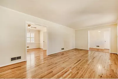 180 Jade Cove Circle, Roswell, GA 30075 - Photo 7