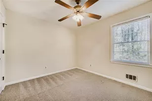 180 Jade Cove Cir, Roswell, GA 30075 - Photo 27