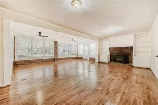 180 Jade Cove Cir, Roswell, GA 30075 - Photo 19