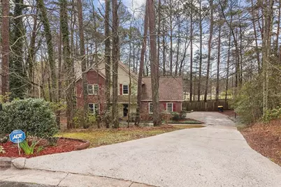 120 Chateau Circle, Fayetteville, GA 30215 - Photo 3