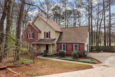 120 Chateau Circle, Fayetteville, GA 30215 - Photo 1