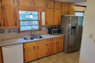 3009 Caldwell Rd NE, Brookhaven, GA 30319 - Photo 3