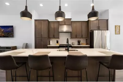 2443 Sycamore Road, Atlanta, GA 30318 - Photo 7