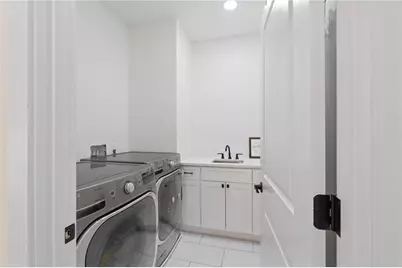 2090 Claude Street NW, Atlanta, GA 30318 - Photo 71