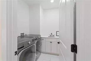 2090 Claude St NW, Atlanta, GA 30318 - Photo 71