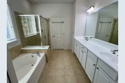 4955 Kings Common Way, Cumming, GA 30040 - Photo 17