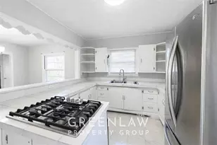 1944 Lyle Ave, College Park, GA 30337 - Photo 11