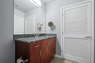 250 Pharr Rd NE, Atlanta, GA 30305 - Photo 21