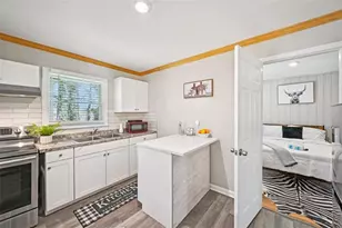 2148 Meador Ave SE, Atlanta, GA 30315 - Photo 9