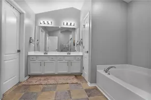 1067 Brownstone Dr, Marietta, GA 30008 - Photo 19