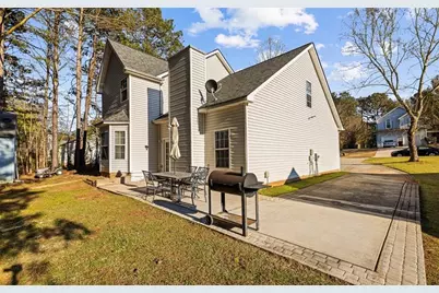 6585 Manor Creek Drive, Douglasville, GA 30135 - Photo 3