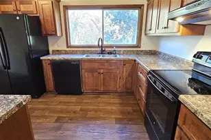 1231 Cedar Park Pl, Stone Mountain, GA 30083 - Photo 3