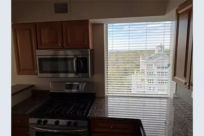 2479 Peachtree Road NE #1714, Atlanta, GA 30305 - Photo 17